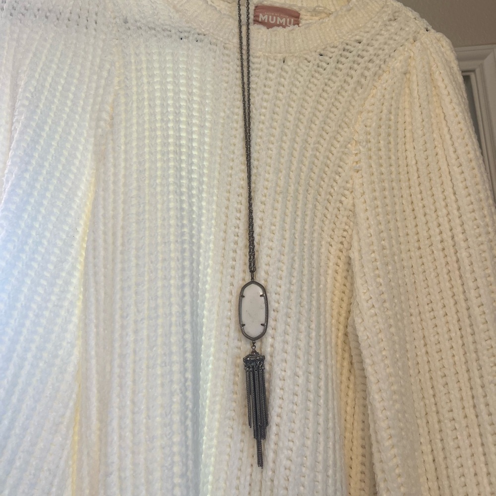 Kendra Scott White Pendant Necklace